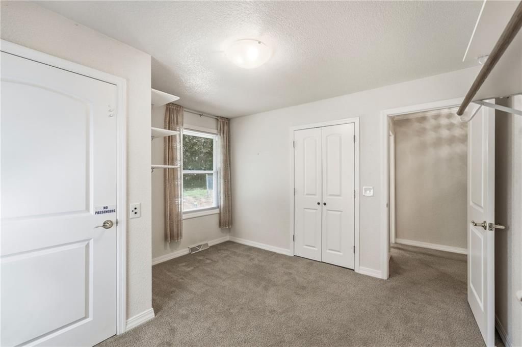 12705 S Outer Belt Road — photo 25