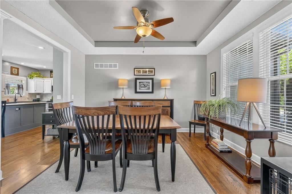 21011 W 54th Street — photo 15