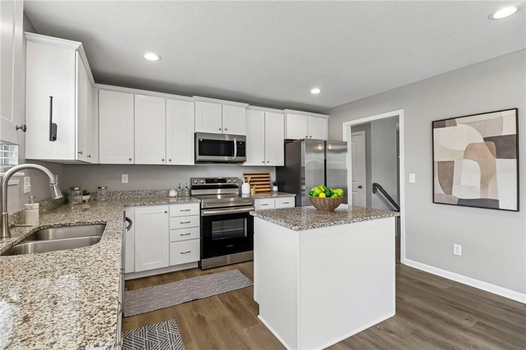 1701 NW Hilltop Court — photo 13