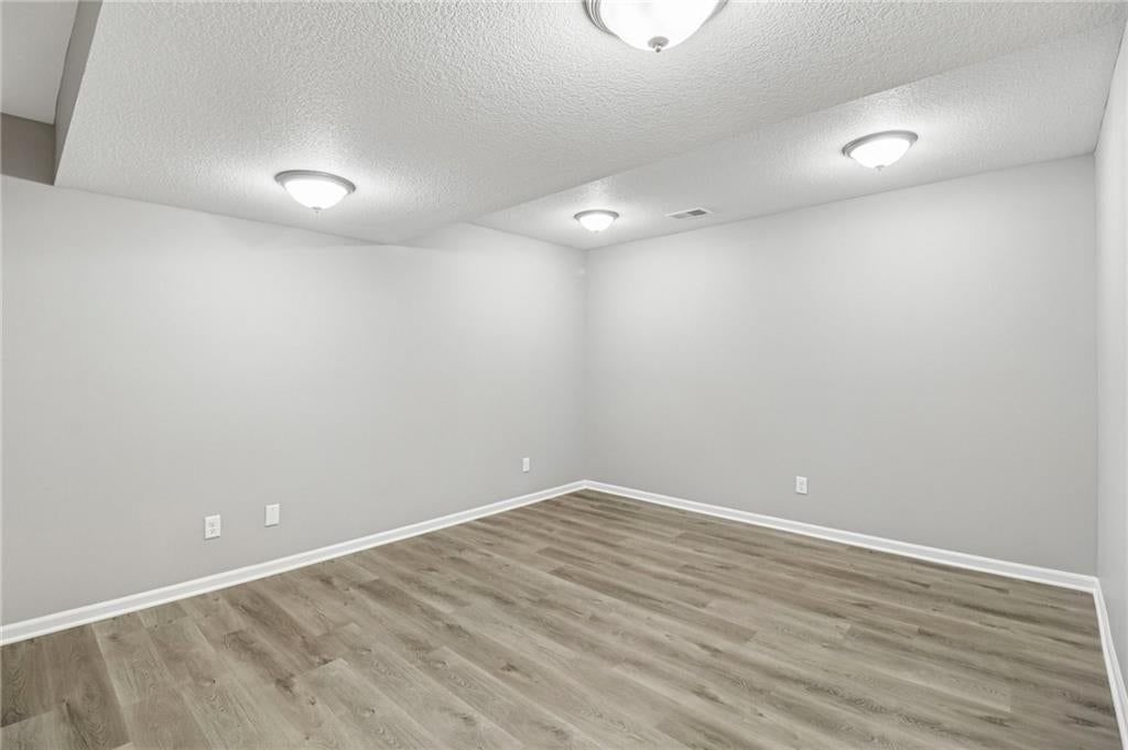 1701 NW Hilltop Court — photo 25