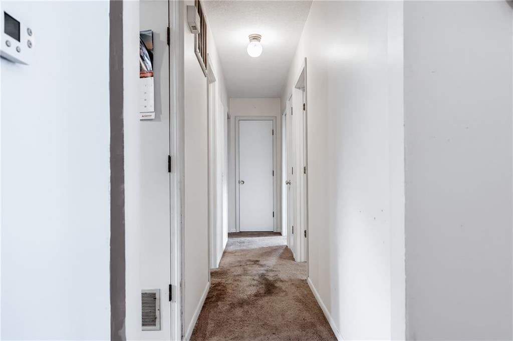 1816 Eastview Drive — photo 10