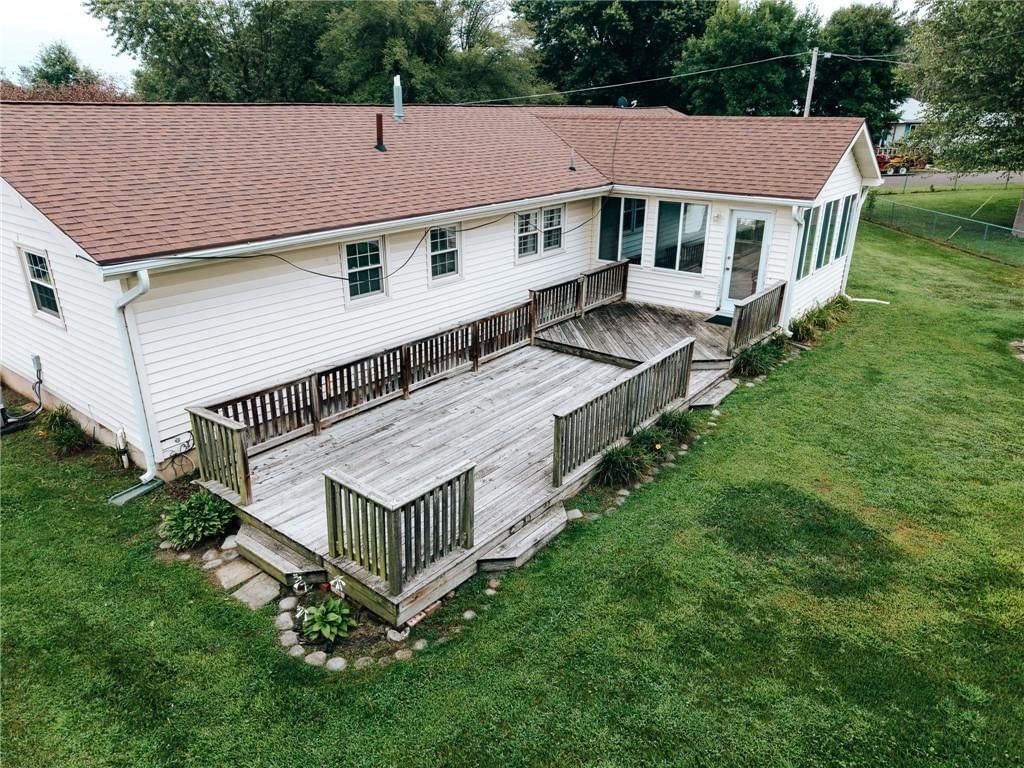 1816 Eastview Drive — photo 24