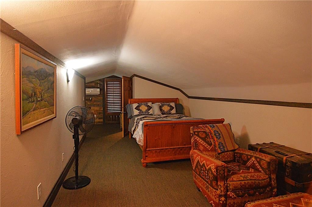 8424 S Russell Road — photo 74