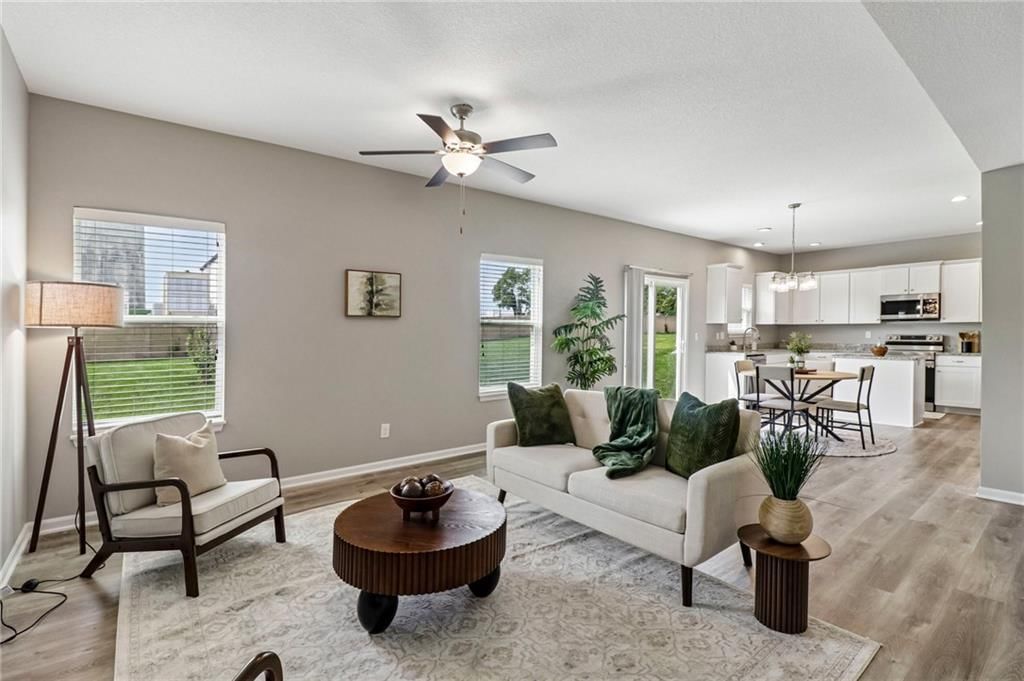 1705 NW Hilltop Court — photo 4