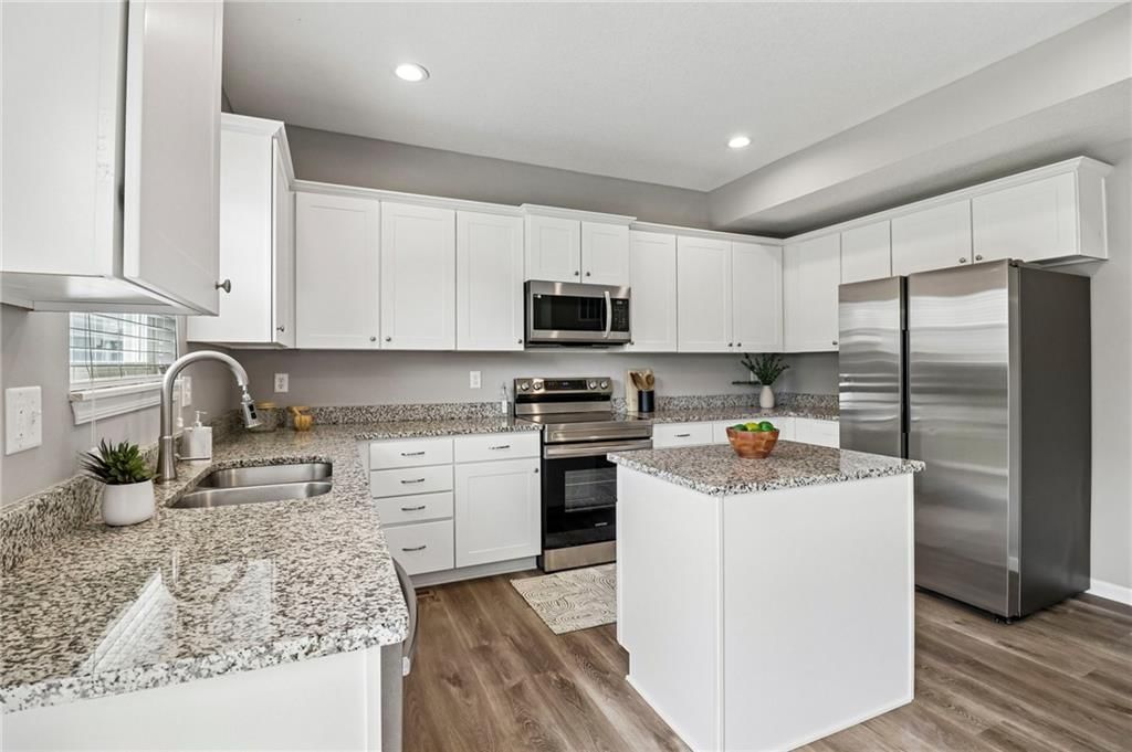 1705 NW Hilltop Court — photo 12