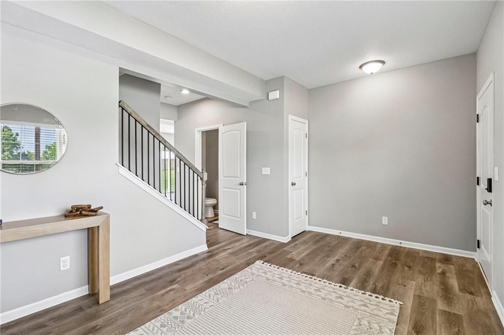 1705 NW Hilltop Court — photo 18