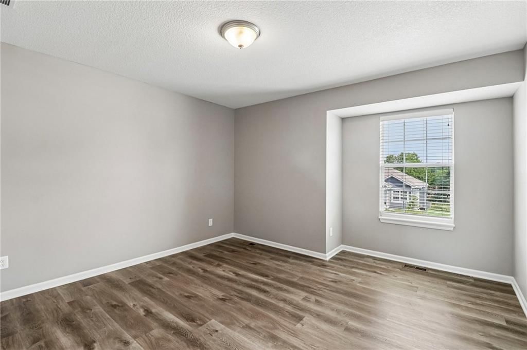 1705 NW Hilltop Court — photo 23