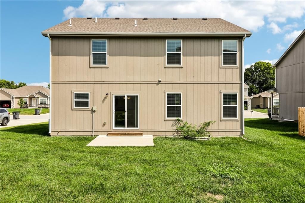 1705 NW Hilltop Court — photo 35