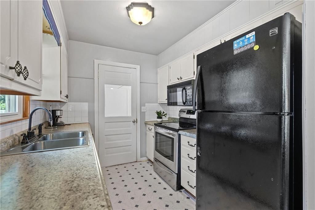 Photo 5 of 19 - 8606 E 79 th Street, Kansas City, MO 64138