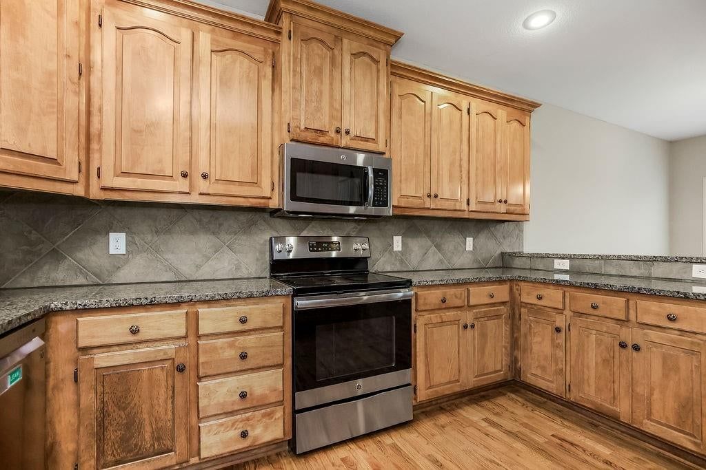 9105 N Kansas Court — photo 7