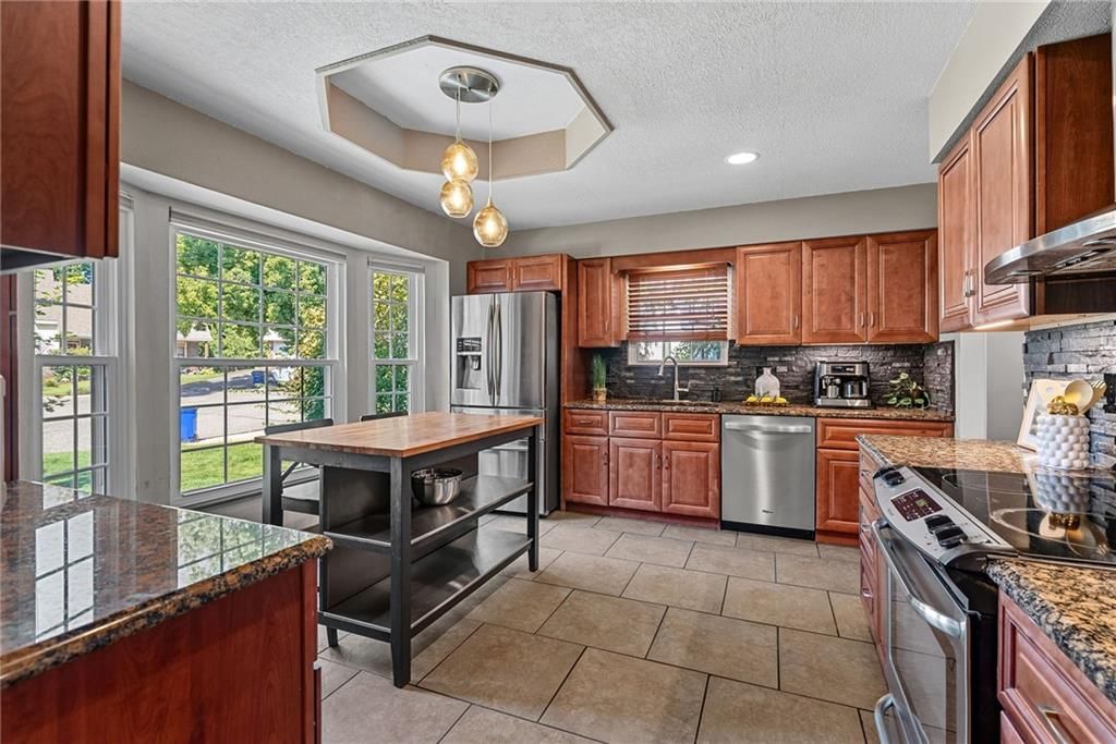 8205 Caenen Lake Road — photo 10