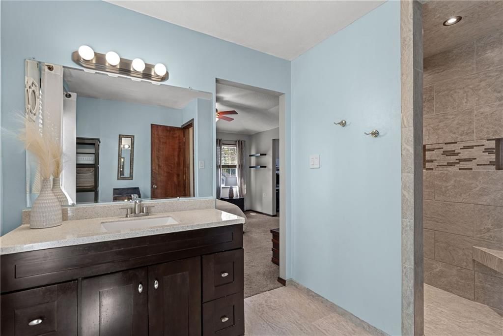 8205 Caenen Lake Road — photo 17