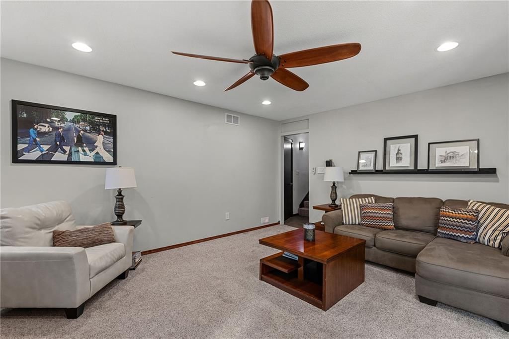 8205 Caenen Lake Road — photo 27