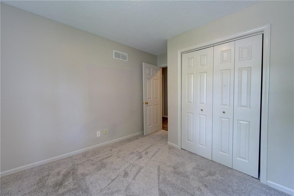 8706 N Carson Avenue — photo 18