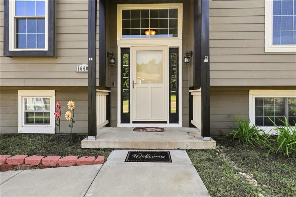 16403 Hinkle Avenue — photo 4