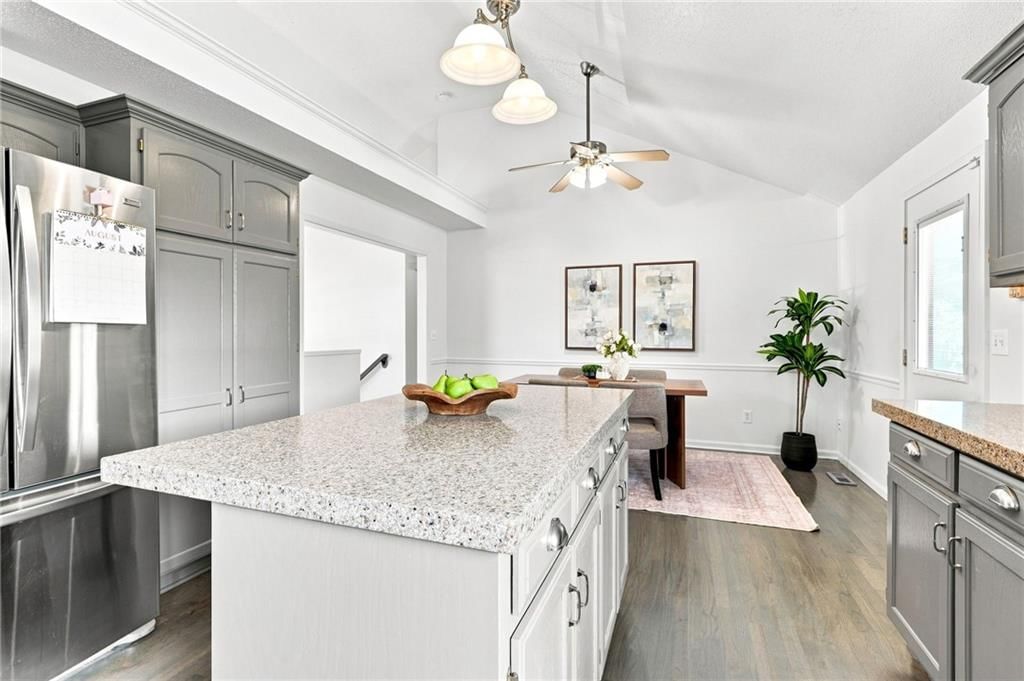 16403 Hinkle Avenue — photo 18
