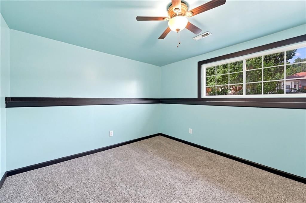 16403 Hinkle Avenue — photo 31