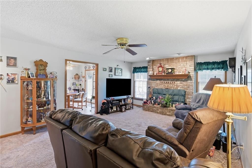 33405 E Oak Hill School Road — photo 6