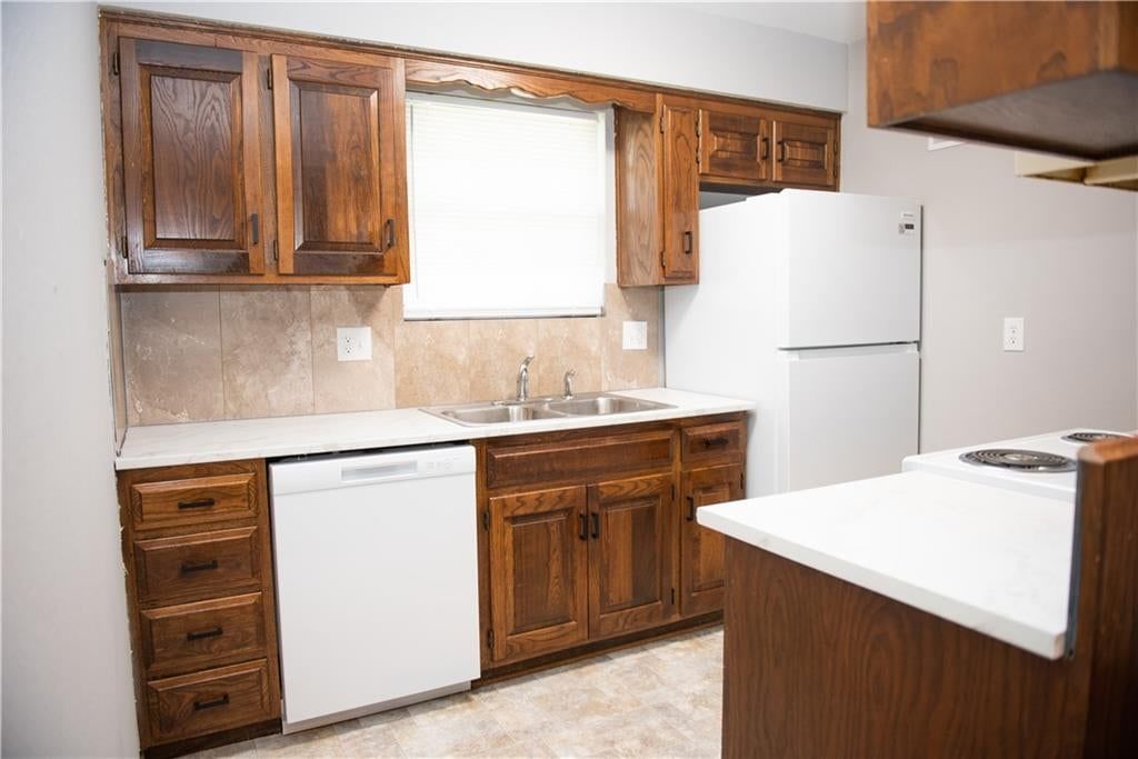 9805 View High Drive — photo 5