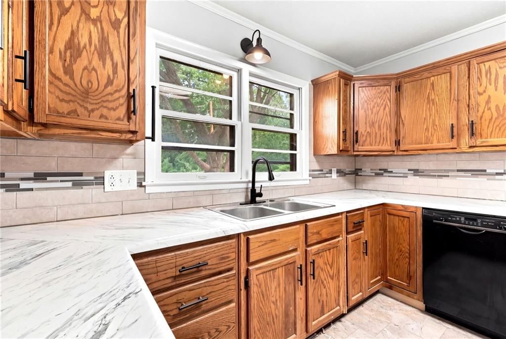 806 S Washington Avenue — photo 10