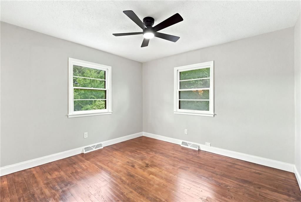 806 S Washington Avenue — photo 12