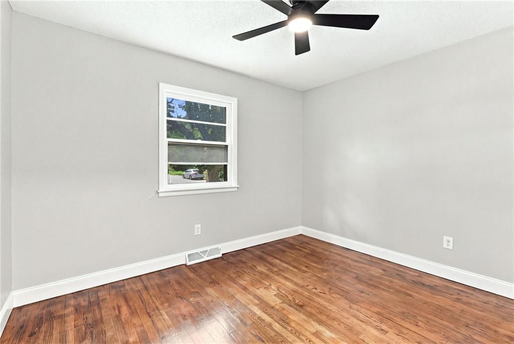 806 S Washington Avenue — photo 15