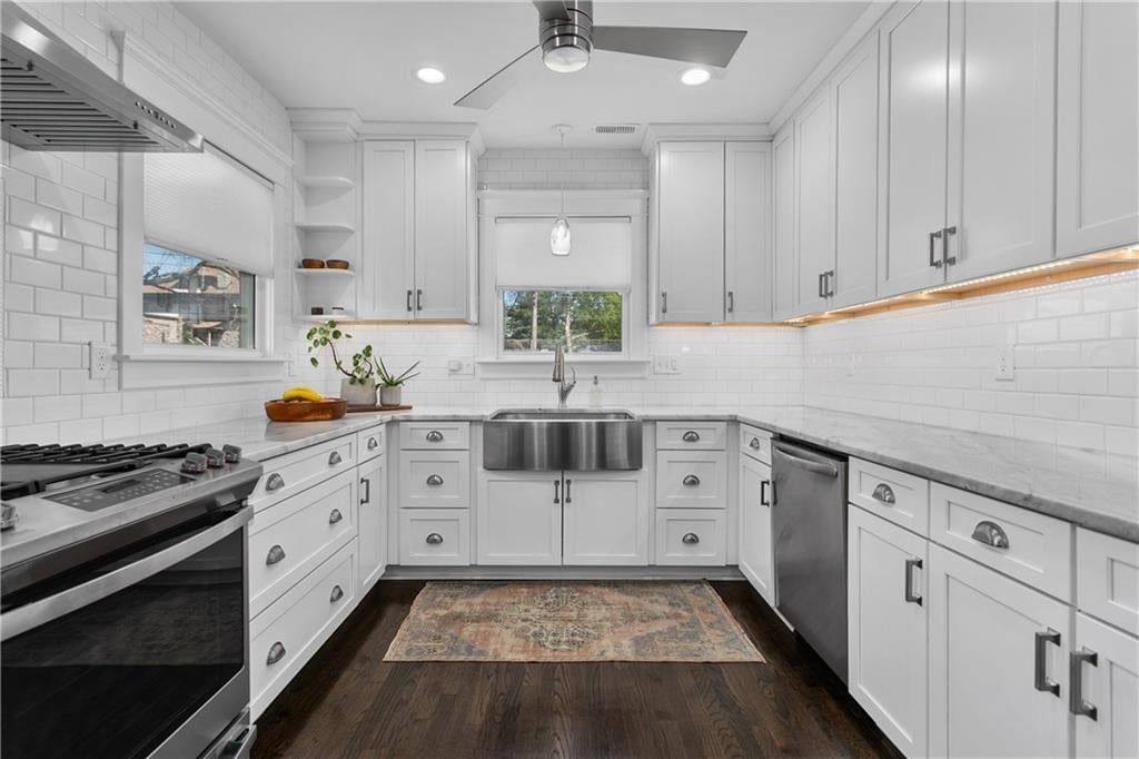 3011 Campbell Street — photo 22