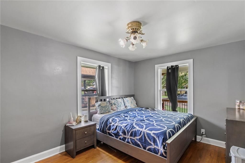 2215 Elizabeth Avenue — photo 16