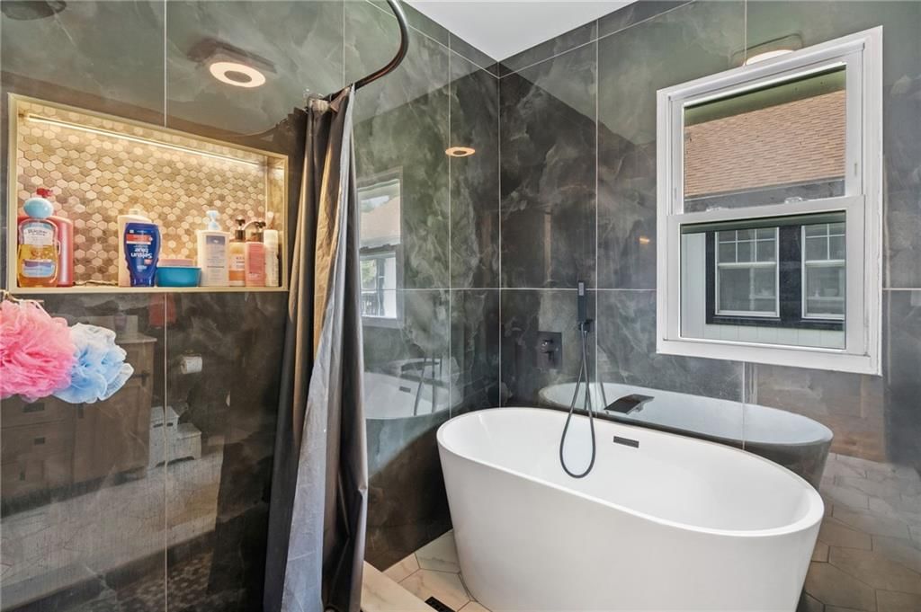 2215 Elizabeth Avenue — photo 20