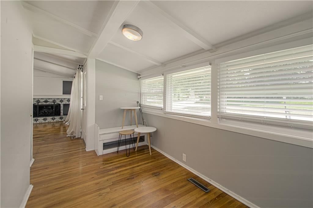 6904 NW Belvidere Parkway — photo 7
