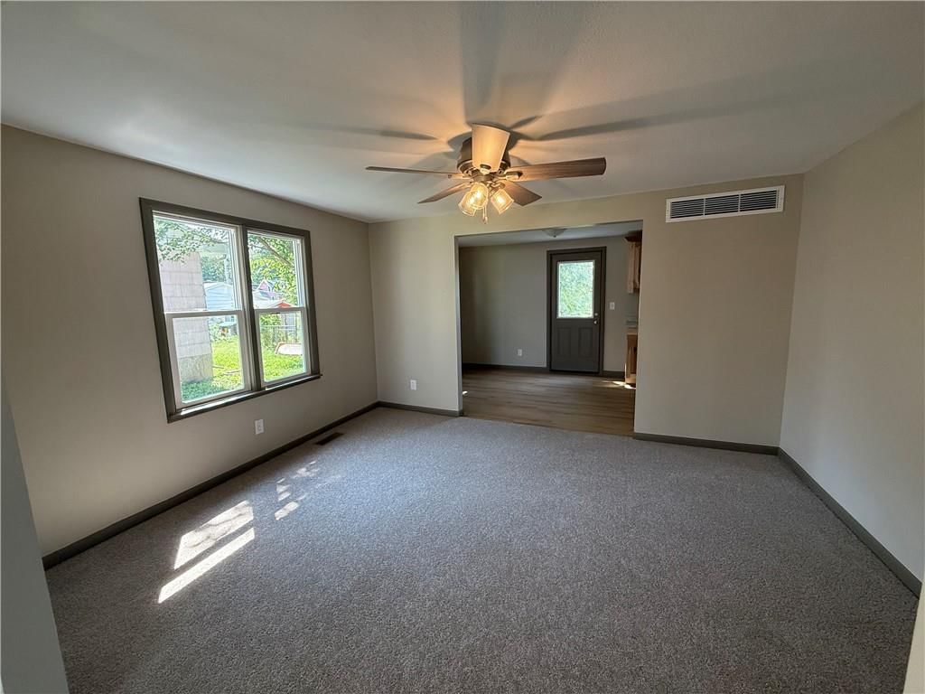 905 Miami Street — photo 10