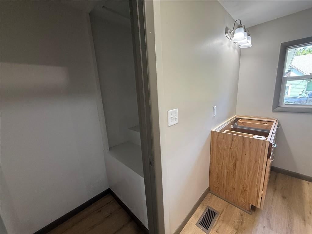 905 Miami Street — photo 14