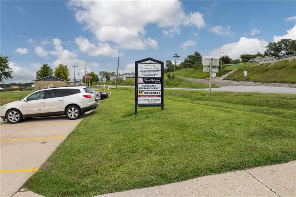 1423 Hwy 59 — photo 7