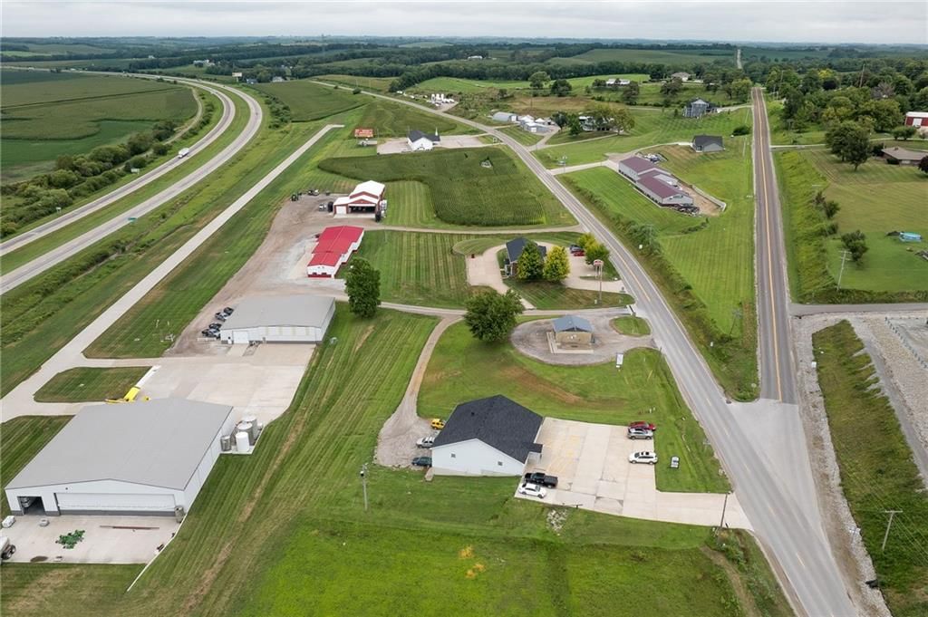 1423 Hwy 59 — photo 11