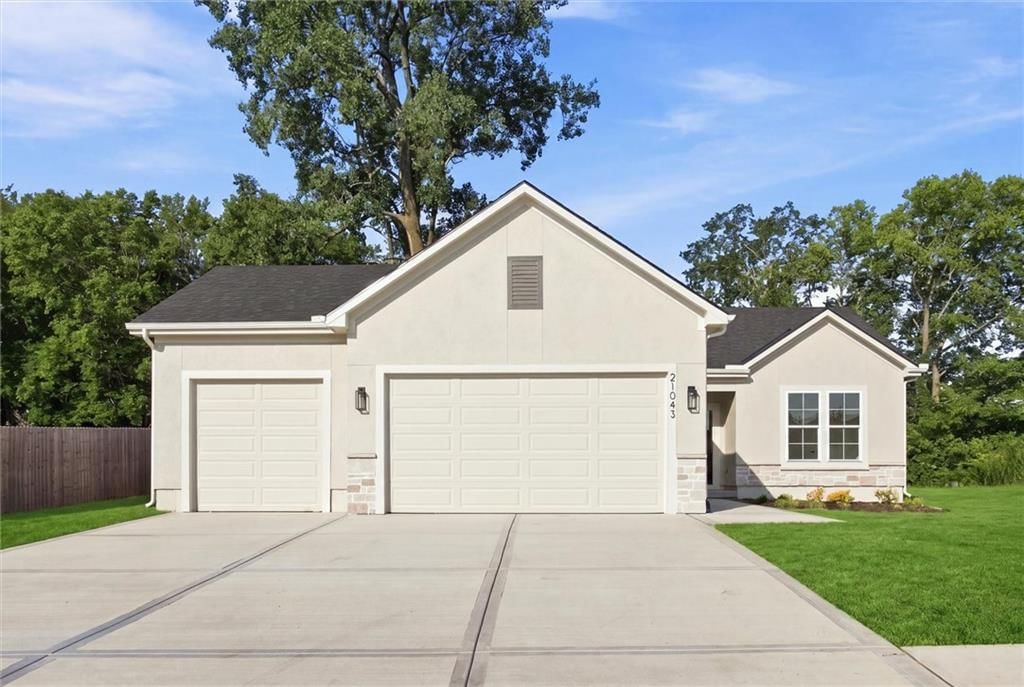 21043 S 225th Street, Spring Hill, KS