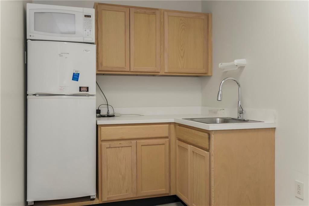 410 Remington Plaza Court — photo 22