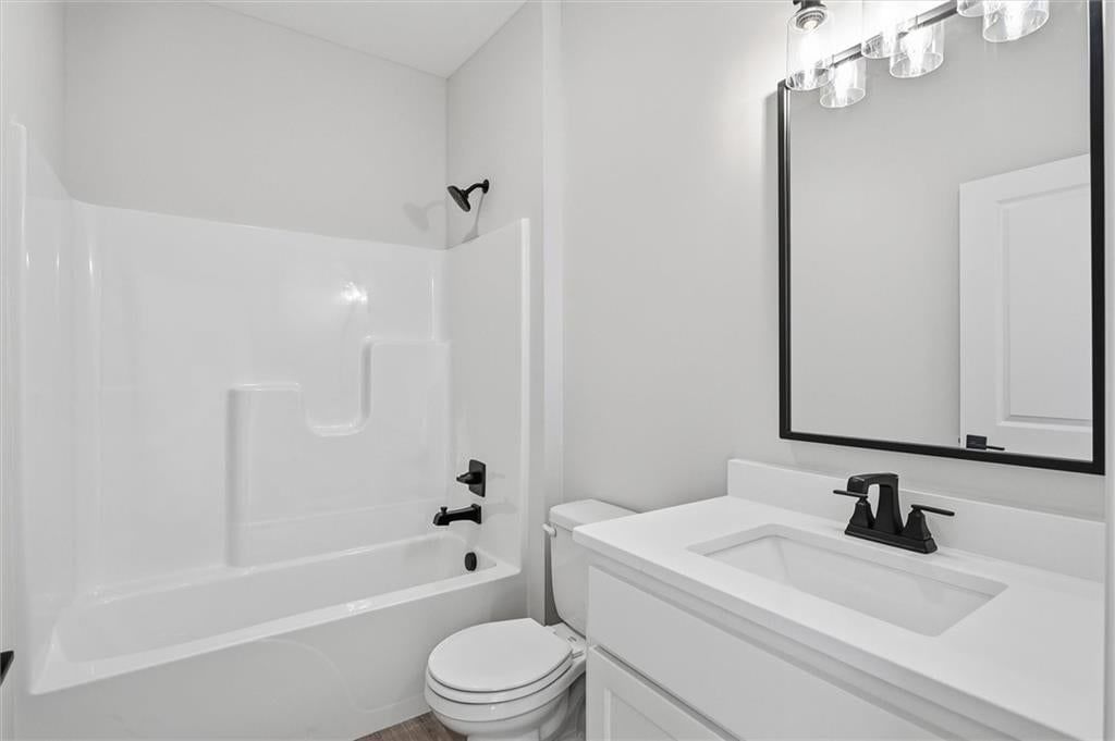 Photo 17 of 26 - 21063 W 225th Street, Spring Hill, KS 66083