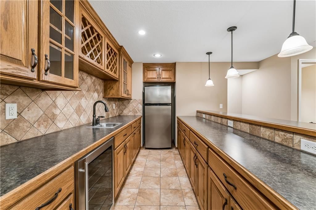 Photo 48 of 62 - 12178 S PRAIRIE CREEK Parkway, Olathe, KS 66062