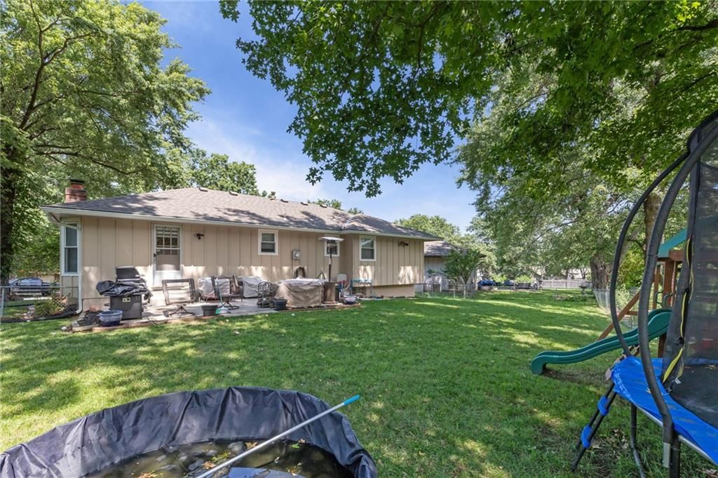 508 NE Grant Drive — photo 26