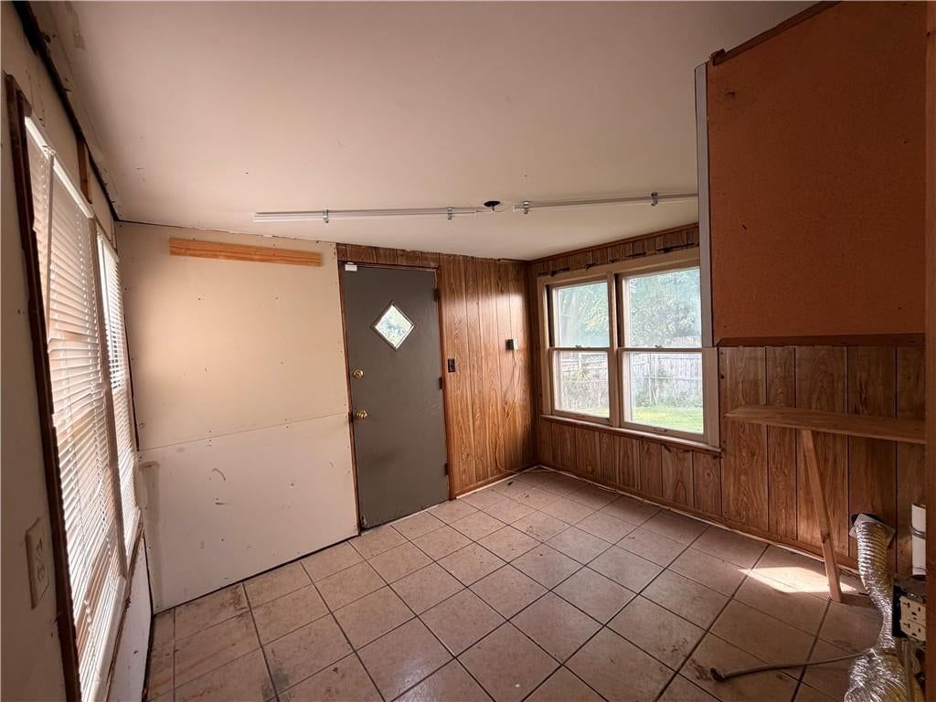 4004 Denton Road — photo 10