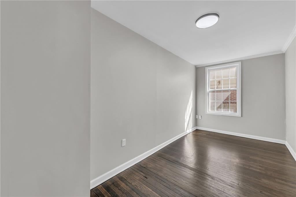 5208 E 8th Street — photo 14
