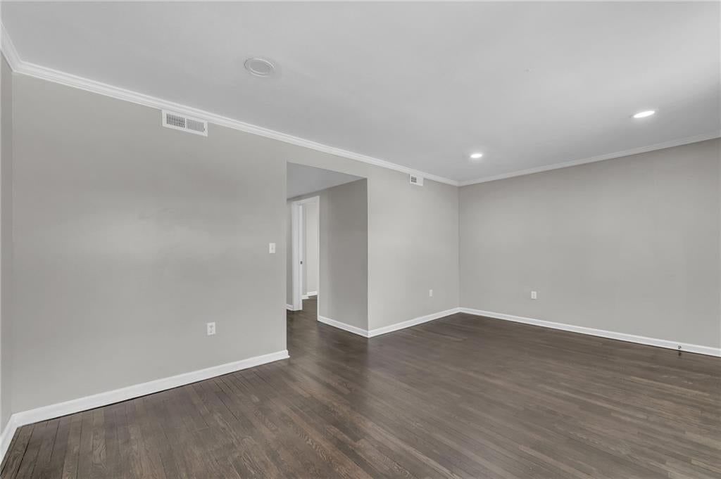 5208 E 8th Street — photo 18