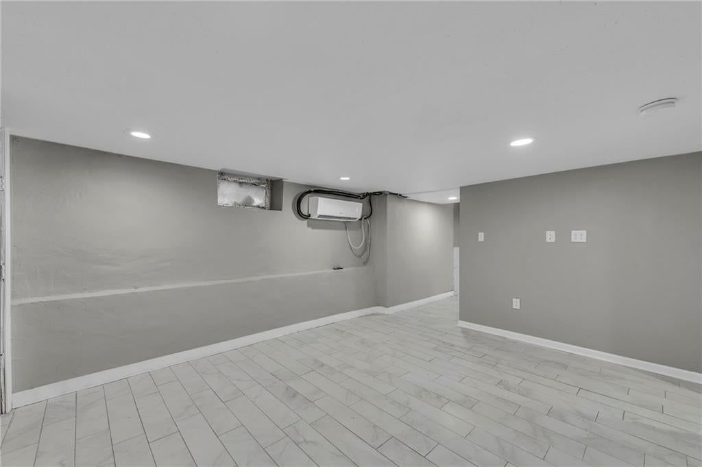 5208 E 8th Street — photo 43