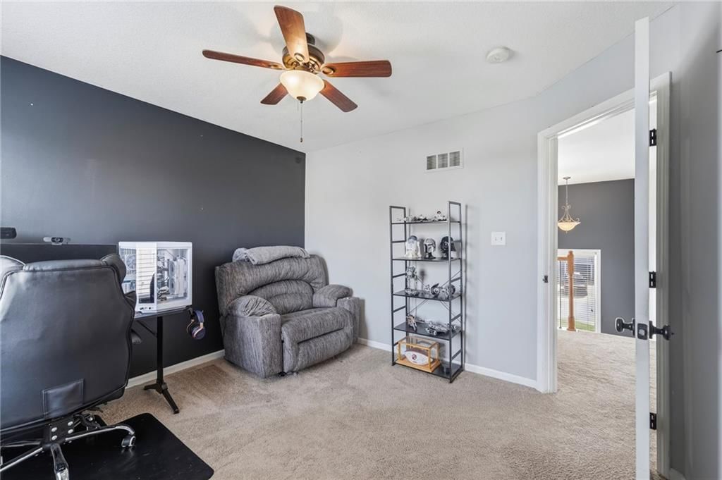 16912 Summit Drive — photo 23