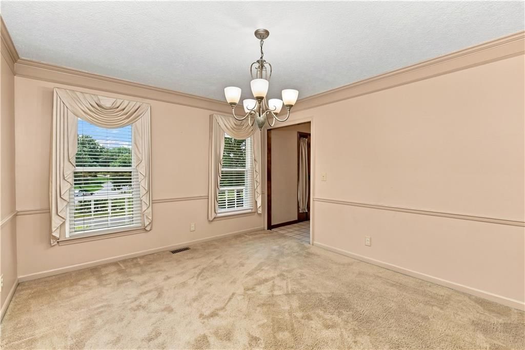 2700 NW Bent Tree Circle — photo 8