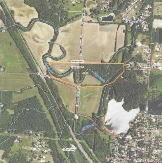 S Boardman Road, Pleasant Hill, MO