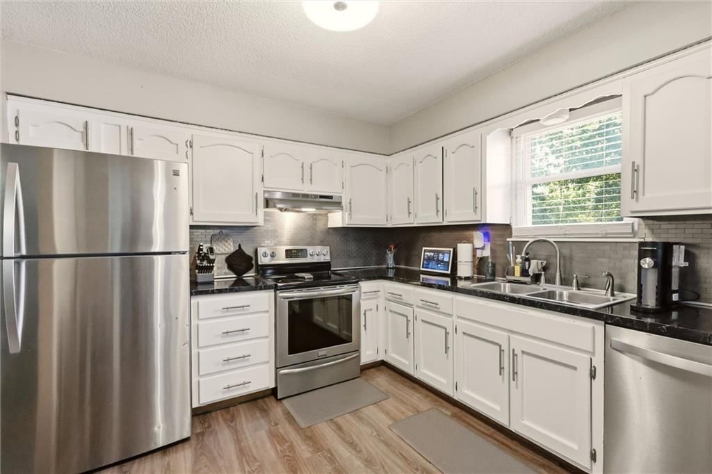 20409 E Millhaven Street — photo 16
