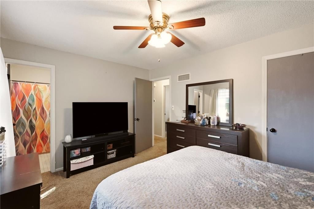20409 E Millhaven Street — photo 18