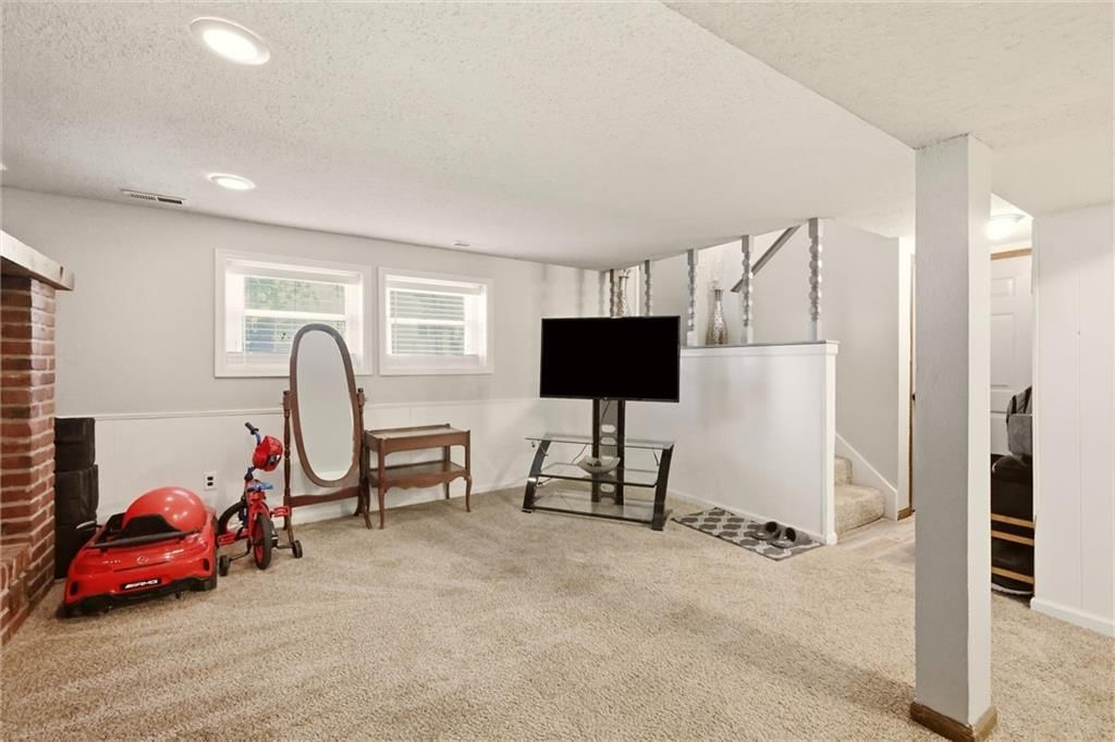 20409 E Millhaven Street — photo 25