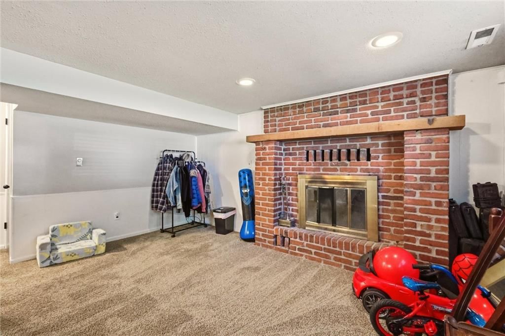 20409 E Millhaven Street — photo 26